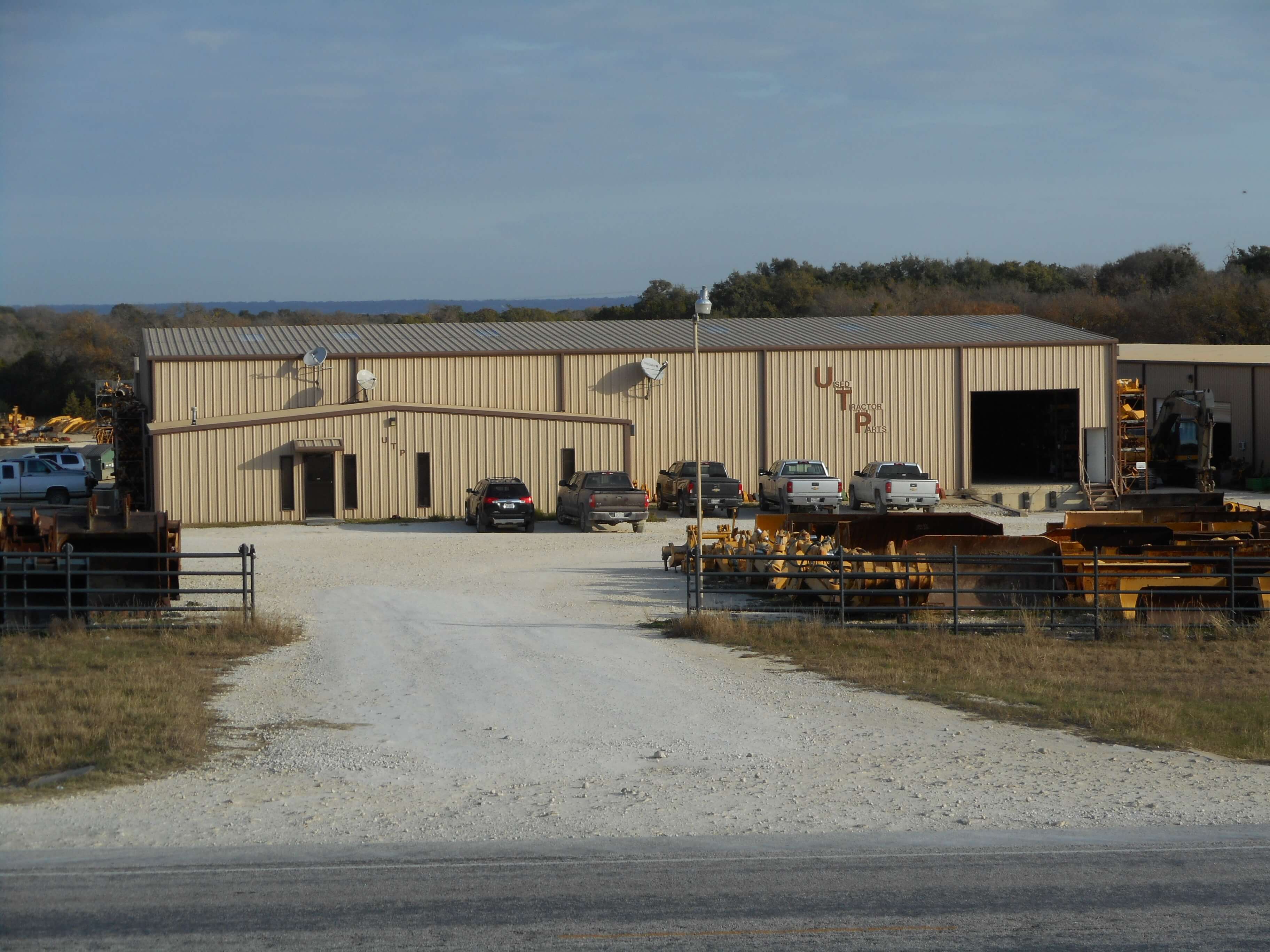 About Used Tractor Parts Jonesboro, TX Dismantled Machines